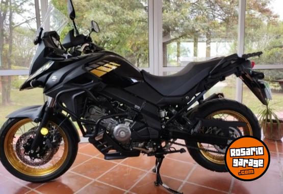 Motos - Suzuki Vstrom 650 abs xt 2022 Nafta 17500Km - En Venta