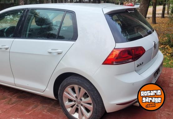 Autos - Volkswagen Golf confort line TSI 1.4 2015 Nafta 136500Km - En Venta