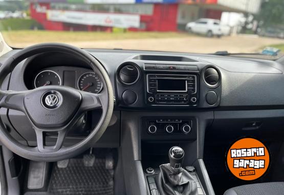 Camionetas - Volkswagen AMAROK 4X4 COMFORTLINE 2017 Diesel 95000Km - En Venta