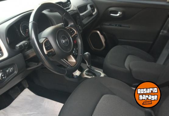 Camionetas - Jeep Renegade 2017 Nafta 86000Km - En Venta