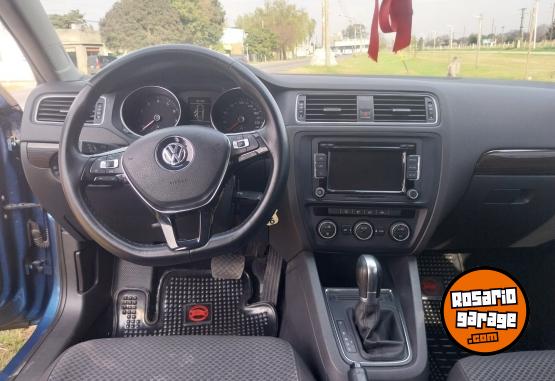 Autos - Volkswagen Vento 2015 Nafta 100000Km - En Venta