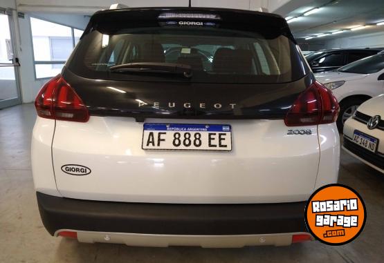 Autos - Peugeot 2008 FELINE 1.6 2023 Nafta 21500Km - En Venta