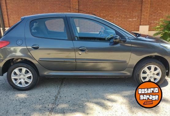 Autos - Peugeot 207 2016 Nafta 87000Km - En Venta