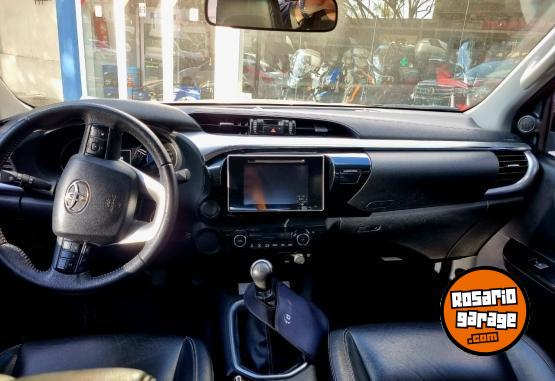 Camionetas - Toyota hilux 2016 Diesel 89000Km - En Venta