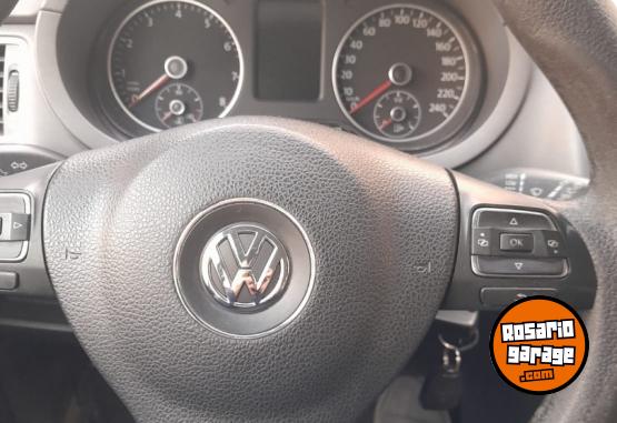 Autos - Volkswagen Suran 1.6 Comfortline 2014 Nafta 203500Km - En Venta