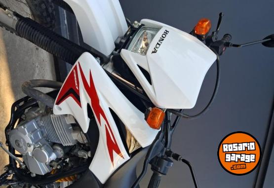 Motos - Honda Xr 250 Tornado 2023 Nafta 6300Km - En Venta