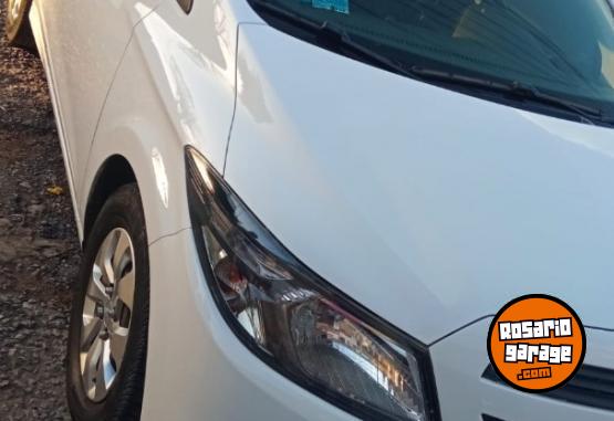 Autos - Chevrolet ONIX JOY 2018 GNC 62900Km - En Venta