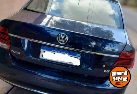 Autos - Volkswagen Polo confortline 2016 Nafta 96000Km - En Venta
