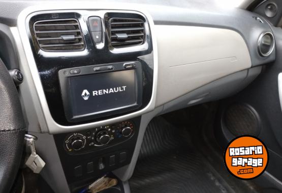 Autos - Renault Logan expression 2016 Nafta 140000Km - En Venta