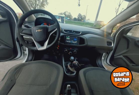 Autos - Chevrolet PRISMA LTZ 2015 GNC 160000Km - En Venta
