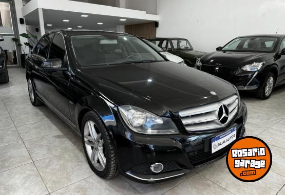 Autos - Mercedes Benz MERCEDES BENZ C250 BLUE 2012 Nafta 150000Km - En Venta