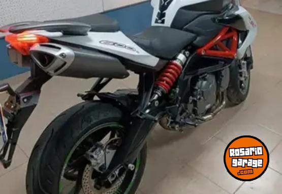 Motos - Benelli TNT 600 2017 Nafta 20000Km - En Venta