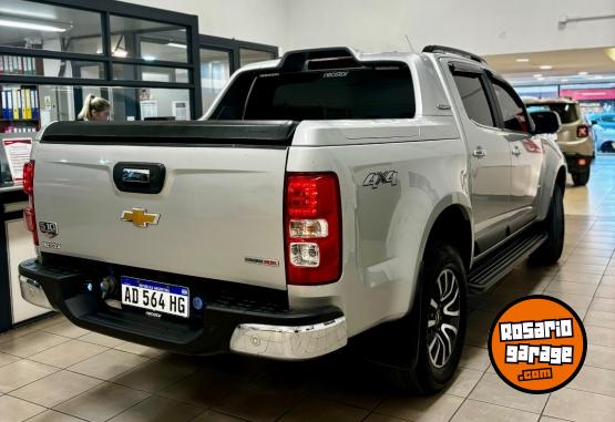 Camionetas - Chevrolet S10 High Country 4x4 2019 Diesel 80000Km - En Venta