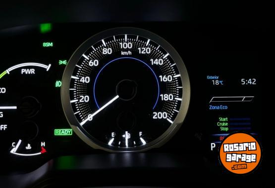 Camionetas - Toyota Corolla Cross XEI HEV ECV 2022 Electrico / Hibrido 42000Km - En Venta