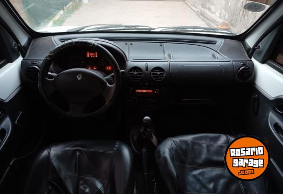 Utilitarios - Renault Kangoo 1.6 furgn full 2015 GNC 131000Km - En Venta