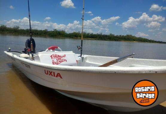 Embarcaciones - Piraa 450 / Mercury 15 HP con comando !! - En Venta