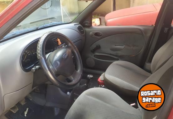 Autos - Ford Fiesta 2001 Diesel 232000Km - En Venta