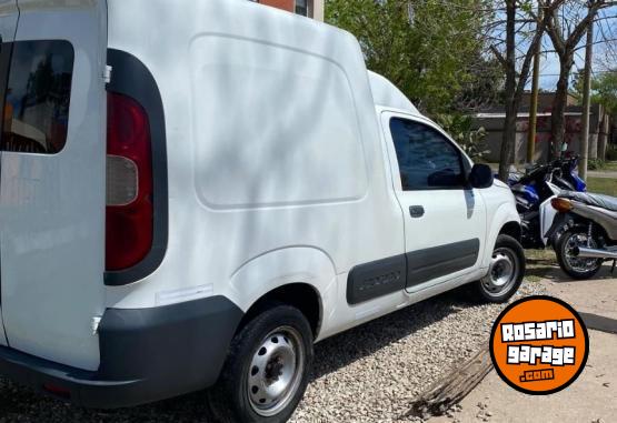 Utilitarios - Fiat FIORINO 2015 GNC 111111Km - En Venta