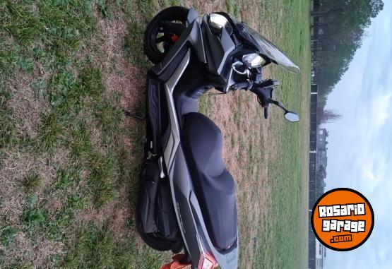 Motos - Kymco Downtown 350i 2020 Nafta 5000Km - En Venta