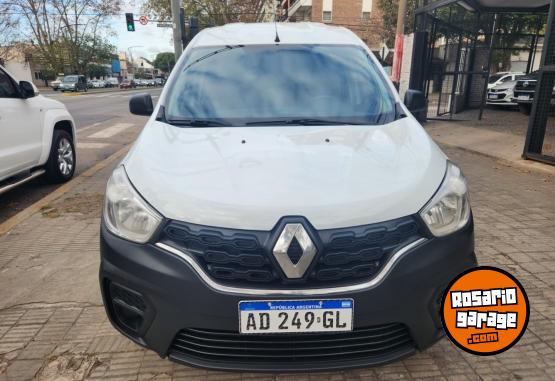 Utilitarios - Renault kangoo express confort 2018 Nafta  - En Venta