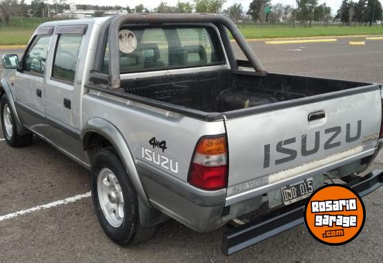 Camionetas - Isuzu Kenzu LS 4x4 2000 Diesel 111111Km - En Venta