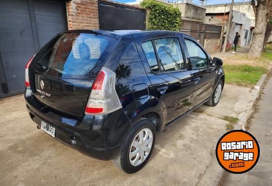 Autos - Renault Sandero 2015 Nafta 150000Km - En Venta