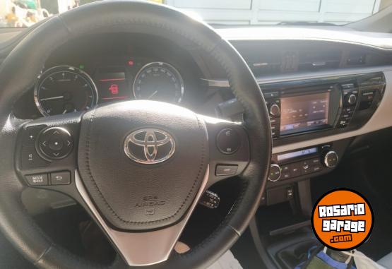 Autos - Toyota Corolla 2017 Nafta 100000Km - En Venta