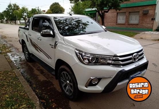 Camionetas - Toyota hilux 2017 Diesel 19000Km - En Venta