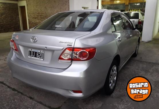 Autos - Toyota Corolla 1.8 XLI caja 6 2012 Nafta 150000Km - En Venta