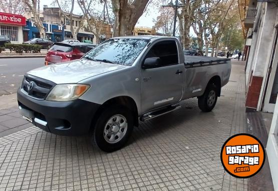 Camionetas - Toyota Hilux C/s cabina simple 2007 Diesel 290000Km - En Venta