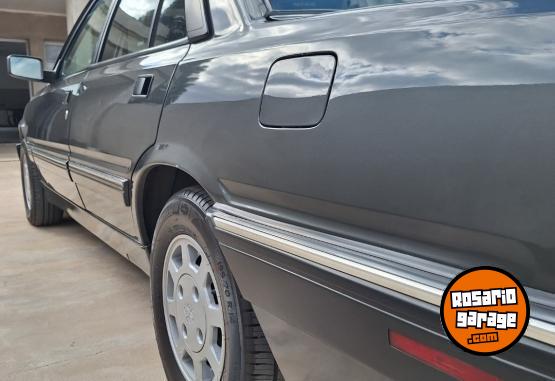 Autos - Peugeot 505 1992 Nafta 105000Km - En Venta