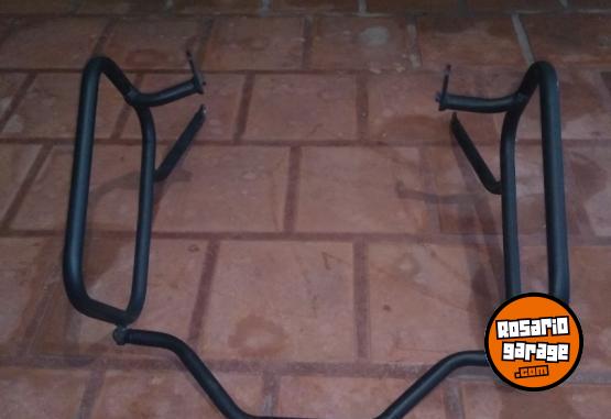 Accesorios para Motos - Vendo alforjas y soportes para Royal Enfield Himalayan 410 - En Venta