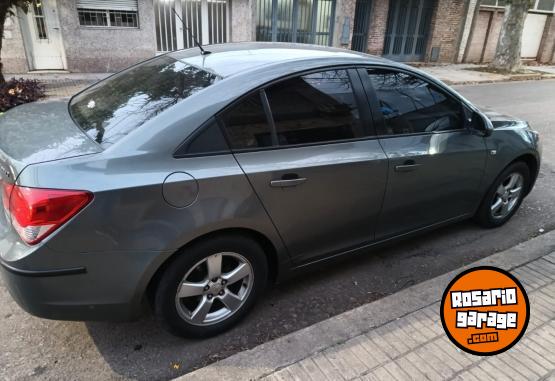 Autos - Chevrolet cruze 2011 Nafta 170000Km - En Venta