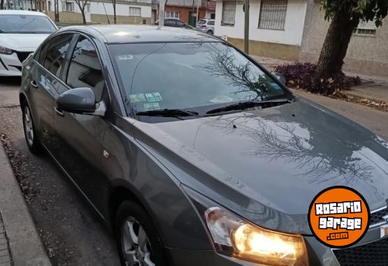 Autos - Chevrolet cruze 2011 Nafta 170000Km - En Venta