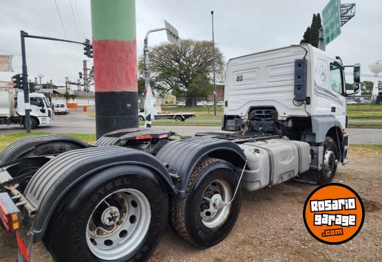 Camiones y Gras - VENDO MERCEDES-BENZ  AXOR 1933 AO 2014 - En Venta