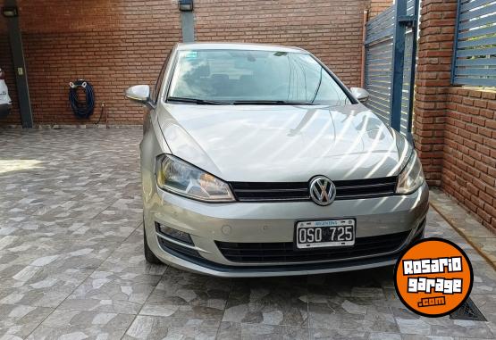Autos - Volkswagen Golf Confortline 1.4 TSI 2015 Nafta 143000Km - En Venta