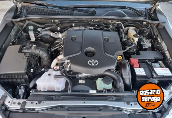 Camionetas - Toyota Hilux 2019 Diesel 14500Km - En Venta