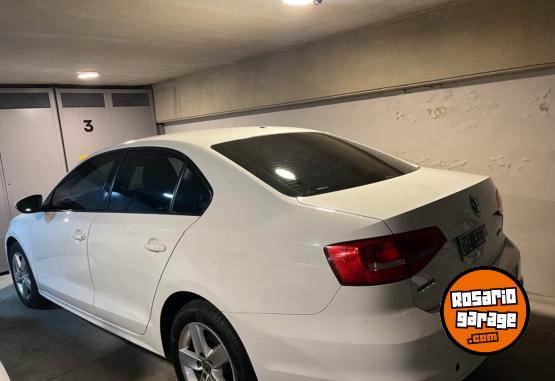 Autos - Volkswagen Vento 2015 Nafta 140000Km - En Venta