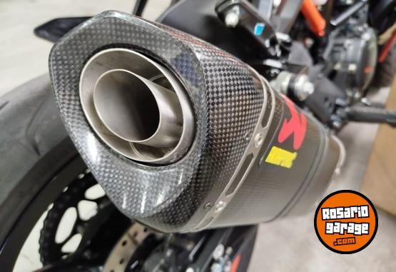 Accesorios para Motos - Escape AKRAPOVIC - En Venta