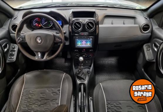 Camionetas - Renault OROCH PRIVILEGE 2.0L 4X2 2018 Nafta 110000Km - En Venta