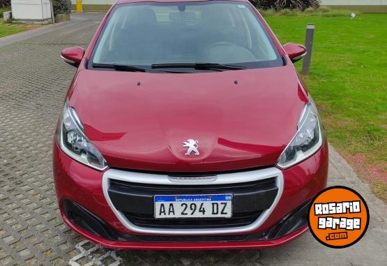 Autos - Peugeot 208 2016 Nafta 75000Km - En Venta