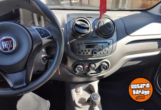 Autos - Fiat Palio Essence 1,6 2015 GNC 80000Km - En Venta