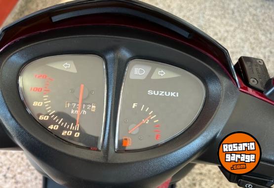 Motos - Suzuki ax100 2017 Nafta 17000Km - En Venta