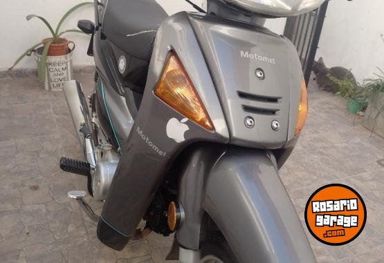 Motos - Motomel Dlx 110 2022 Nafta 13000Km - En Venta