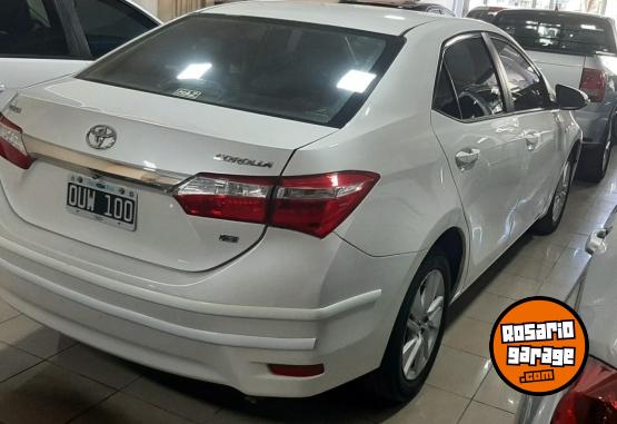 Autos - Toyota Corolla XEI 2015 Nafta 180000Km - En Venta