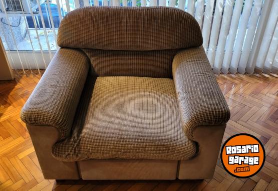 Hogar - SOFA SILLON DE 1 CUERPO AMPLIO IMPORTADO - En Venta