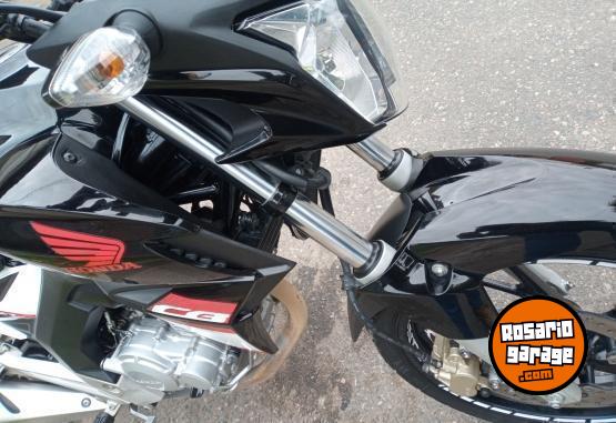 Motos - Honda CB Twister 250 2018 Nafta 24000Km - En Venta