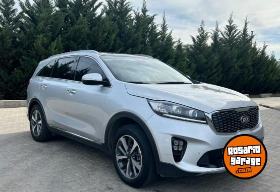 Camionetas - Kia SORENTO EX 2.2 A/T 4X4 CR 2020 Diesel 110000Km - En Venta