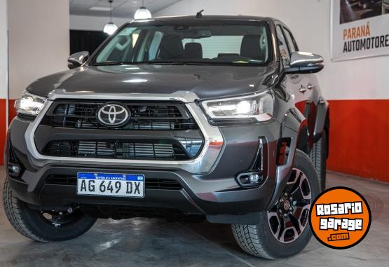 Camionetas - Toyota Hilux 2.8 SRX 4x4 A/T my 2024 Diesel 0Km - En Venta