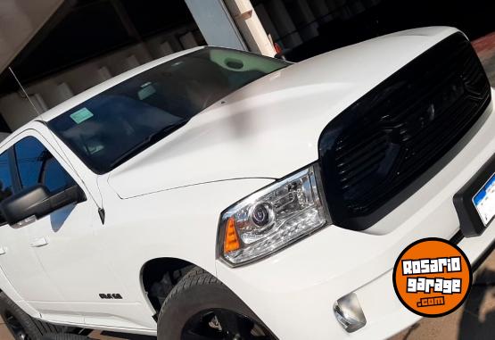 Camionetas - RAM Nigth Edition 2023 Nafta 26000Km - En Venta